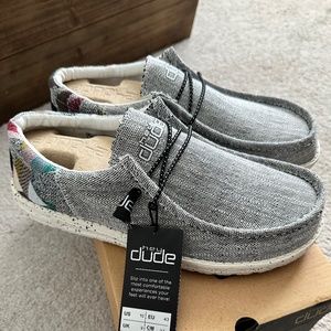 Mens Hey Dude Wally Funk Etno Gray.